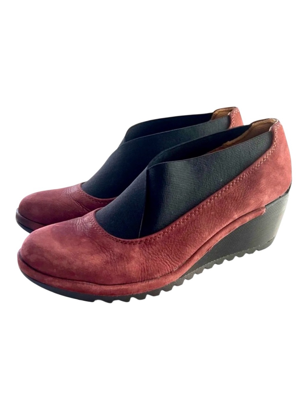Comfortiva Women’s Ashford clogs in rich red brown burgundy suede Size 8